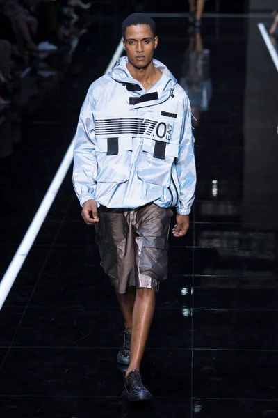 Look 6